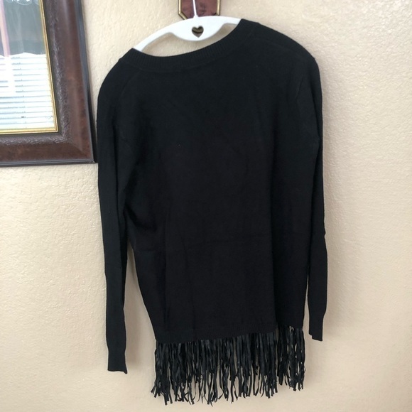 Central Park Fringe Sweater Size XSmall - Picture 1 of 2